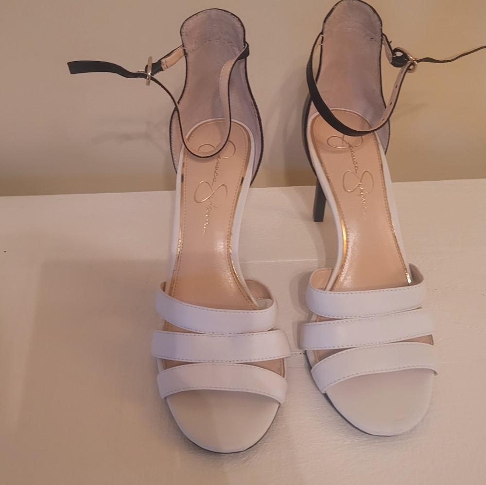 NWOT Jessica Simpson Black White Open Toe Strappy Heel Sandals Shoes Size 8.5